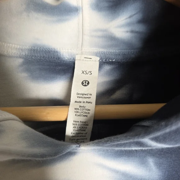 Lululemon Atletica Tie-Dye Hoodie in Blue and White Size SMALL WITH Stains - Picture 5 of 12
